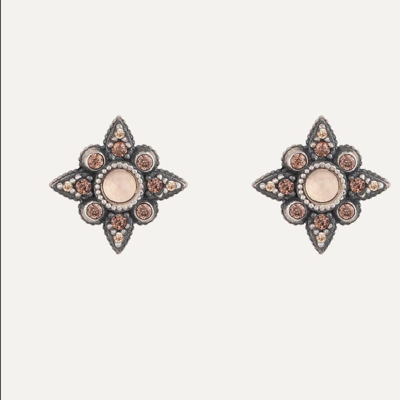 PE061410_15-e1738143691131